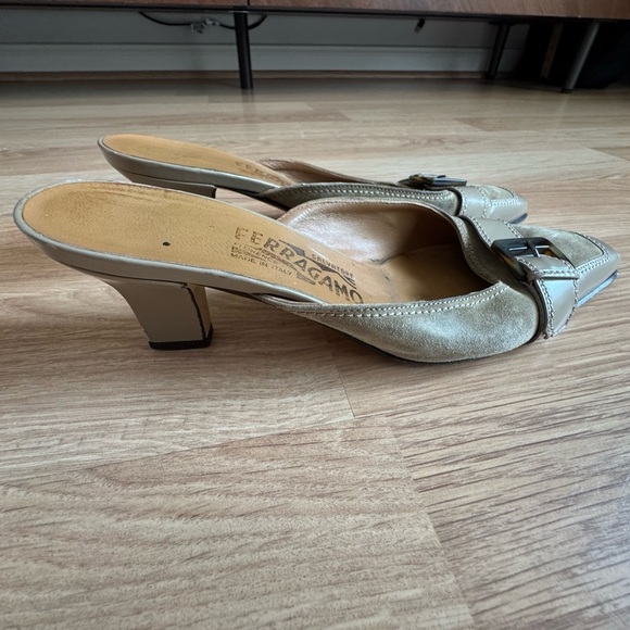 SALVATORE FERRAGAMO Square Toe Buckle Suede Heels Size 5 C (FLAWED) - Picture 4 of 9